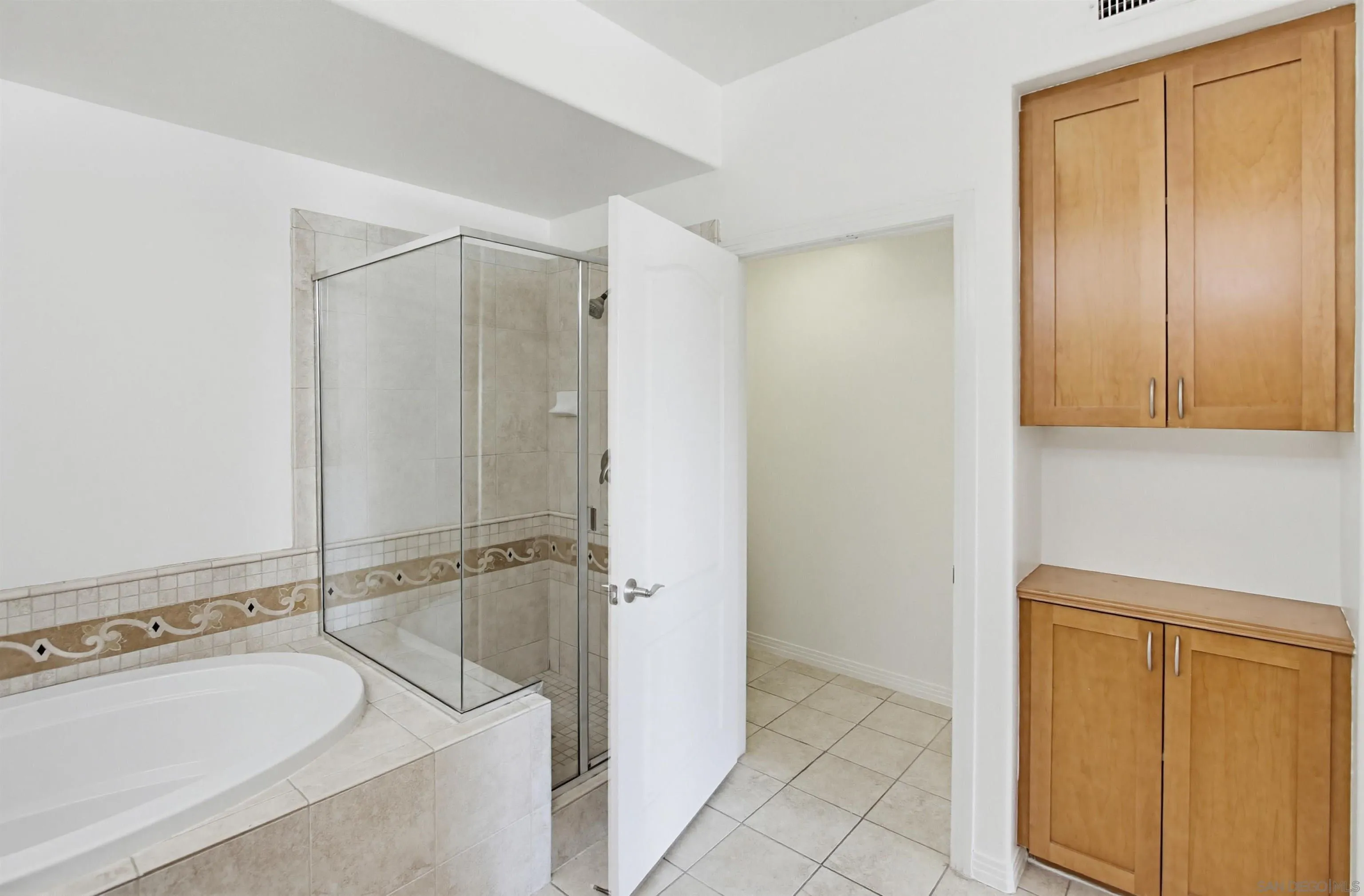 Photo #15: 260013073 Listing: Photo #15
