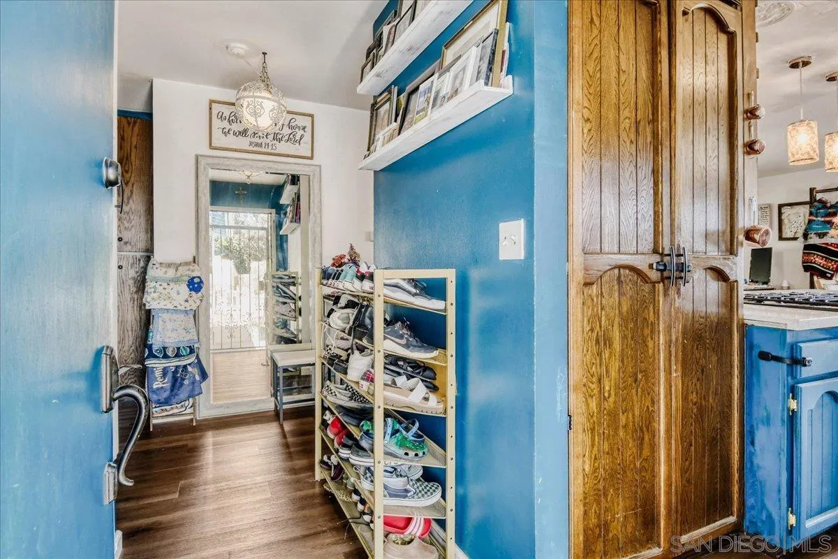 https://cdn.realtyfeed.com/cdn/127/260013085/62589cd46448d00fec26499d9facbc35.webp