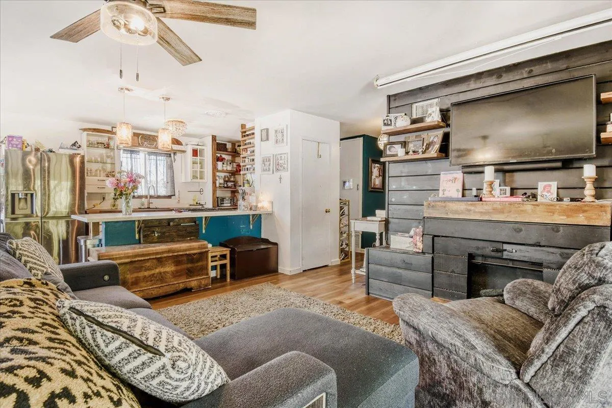https://cdn.realtyfeed.com/cdn/127/260013085/7ba065f22c1117d511dc9feb16258fd4.webp