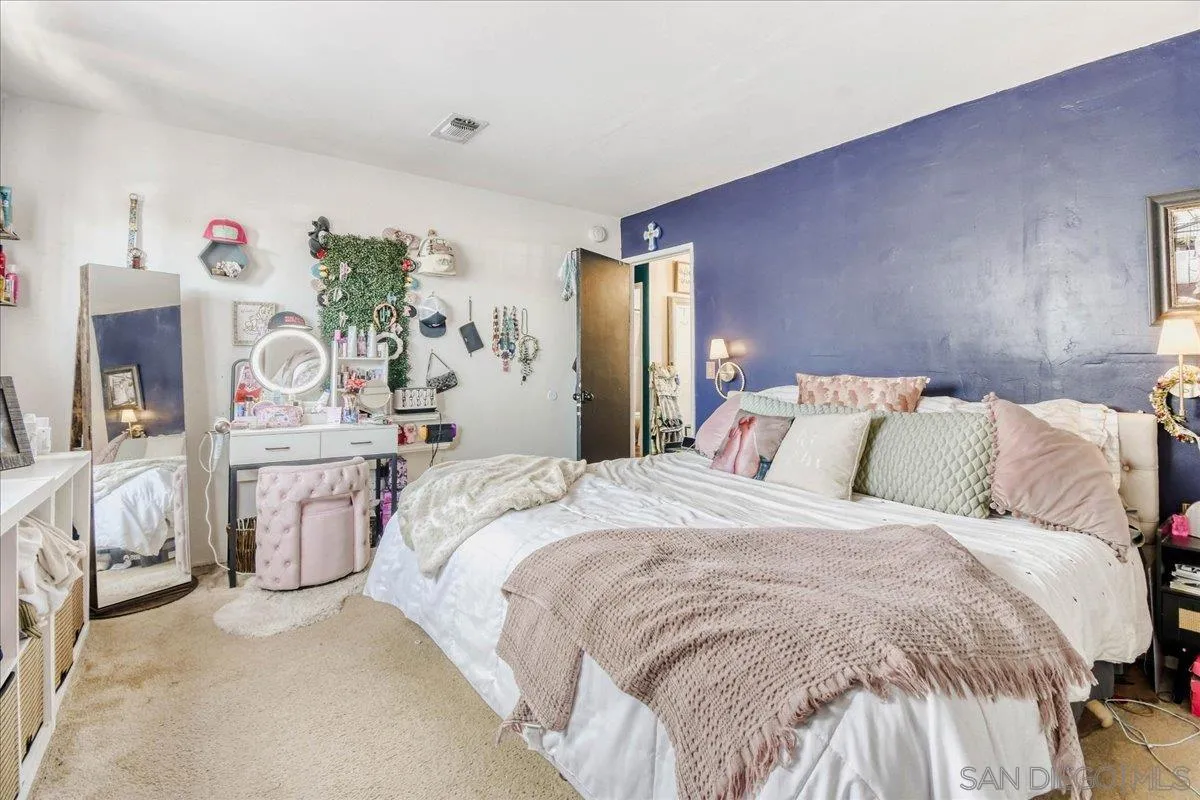 https://cdn.realtyfeed.com/cdn/127/260013085/9e852bfb6350a5f090775310bca63683.webp