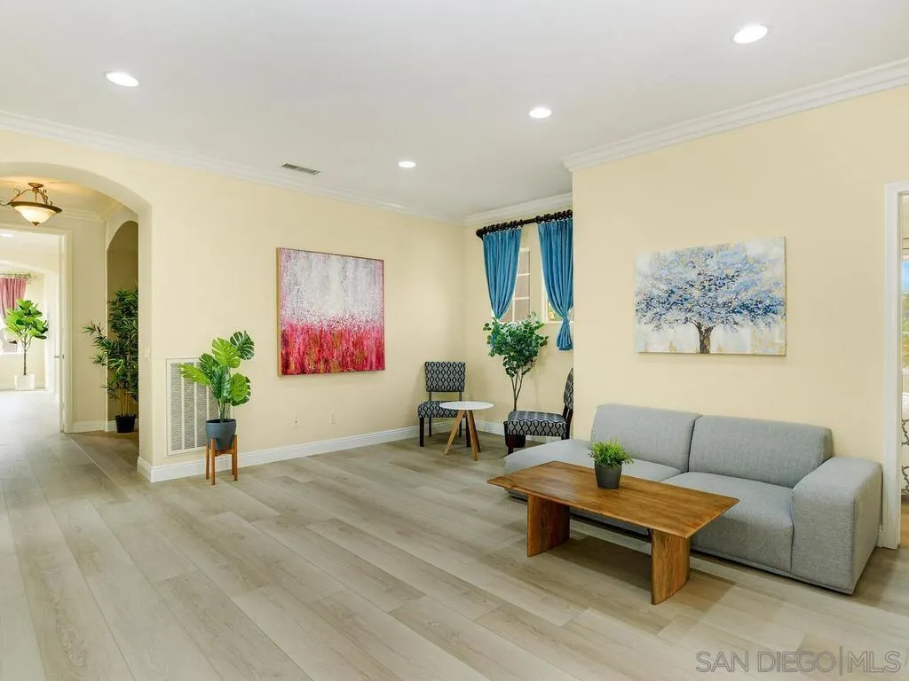 https://cdn.realtyfeed.com/cdn/127/260013088/4eea4706a1ab7b08e887fe6b96eda6b5.webp