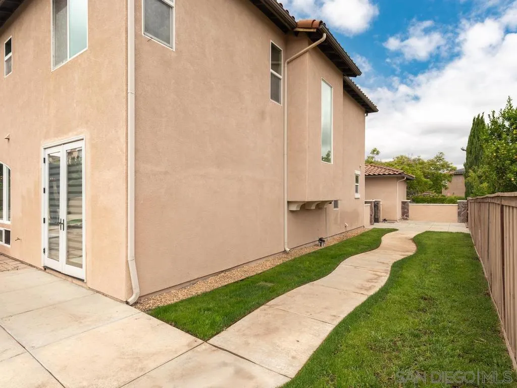 https://cdn.realtyfeed.com/cdn/127/260013088/680c130374341ff059980336096b1df6.webp