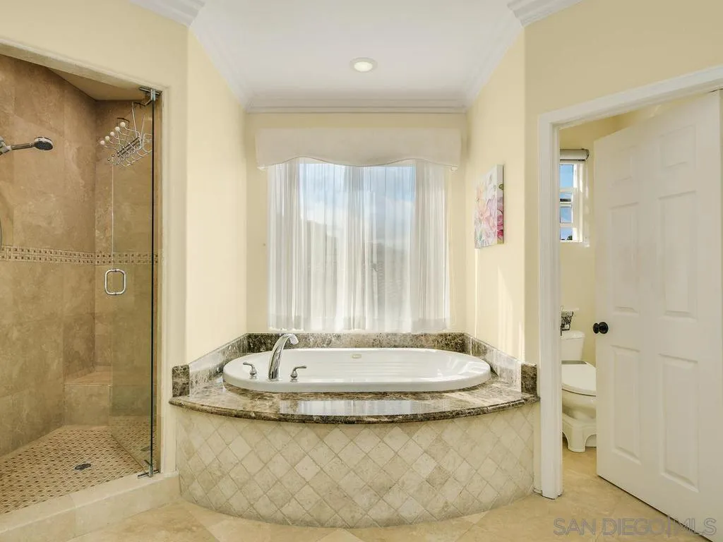 https://cdn.realtyfeed.com/cdn/127/260013088/6aa699dc4ddc31b7e07bb1d2ff4edf7b.webp