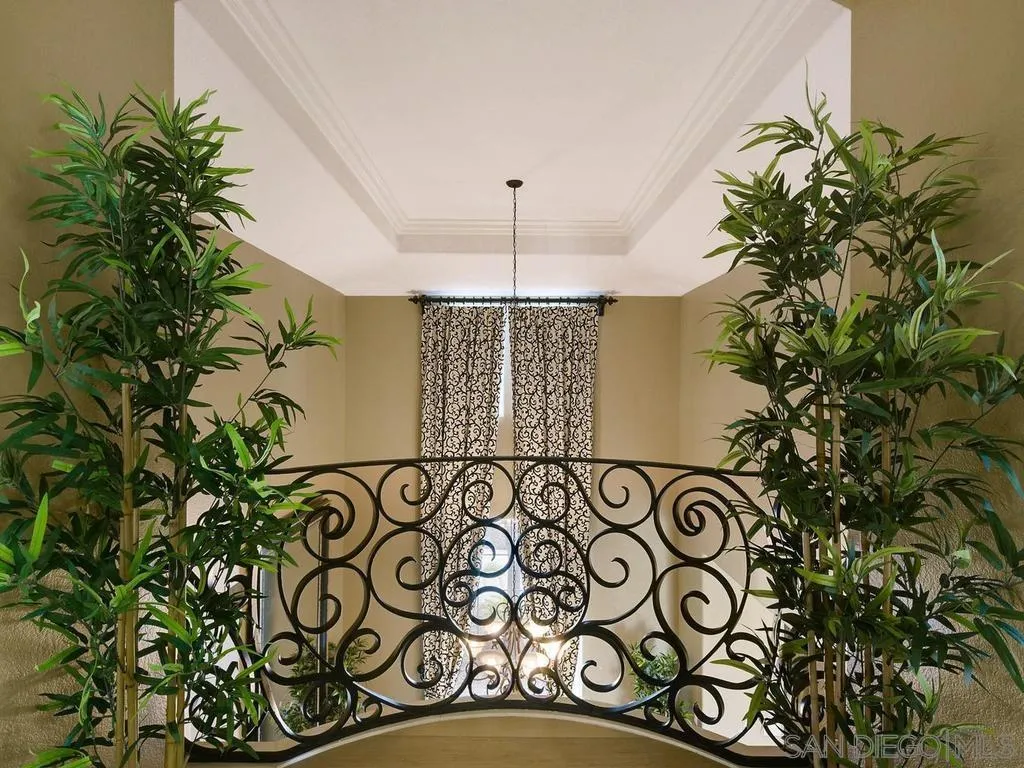 https://cdn.realtyfeed.com/cdn/127/260013088/8bd010706bef4a0664260b80de3e0b70.webp