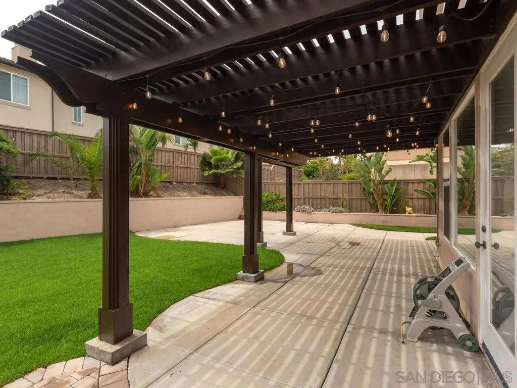 https://cdn.realtyfeed.com/cdn/127/260013088/9d11823fa259c606d0abebfb9865197a.webp