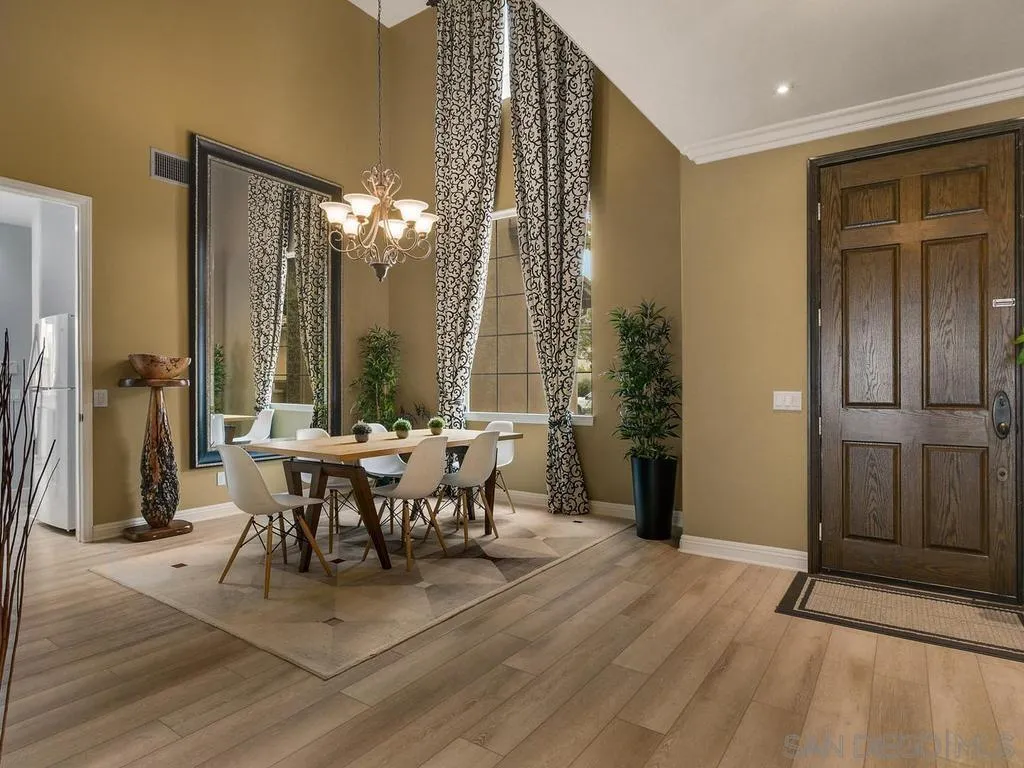 https://cdn.realtyfeed.com/cdn/127/260013088/df8c53568f040e012298f32e39fbcc6e.webp