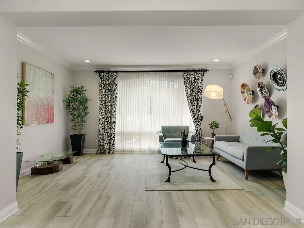 https://cdn.realtyfeed.com/cdn/127/260013088/fe819827eaf5a820a70de3304af47004.webp