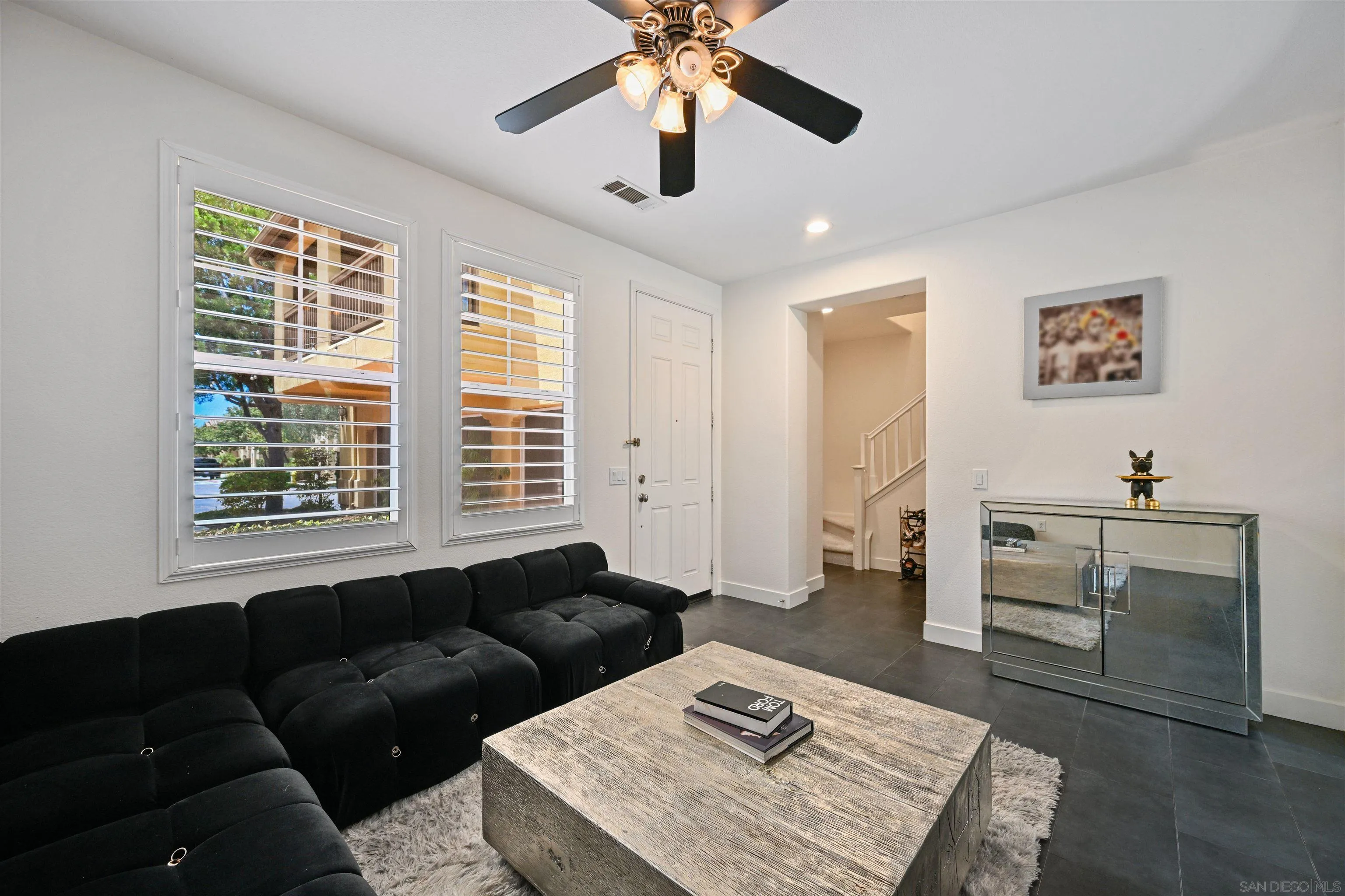 Photo #2: 260013089 Listing: Photo #2