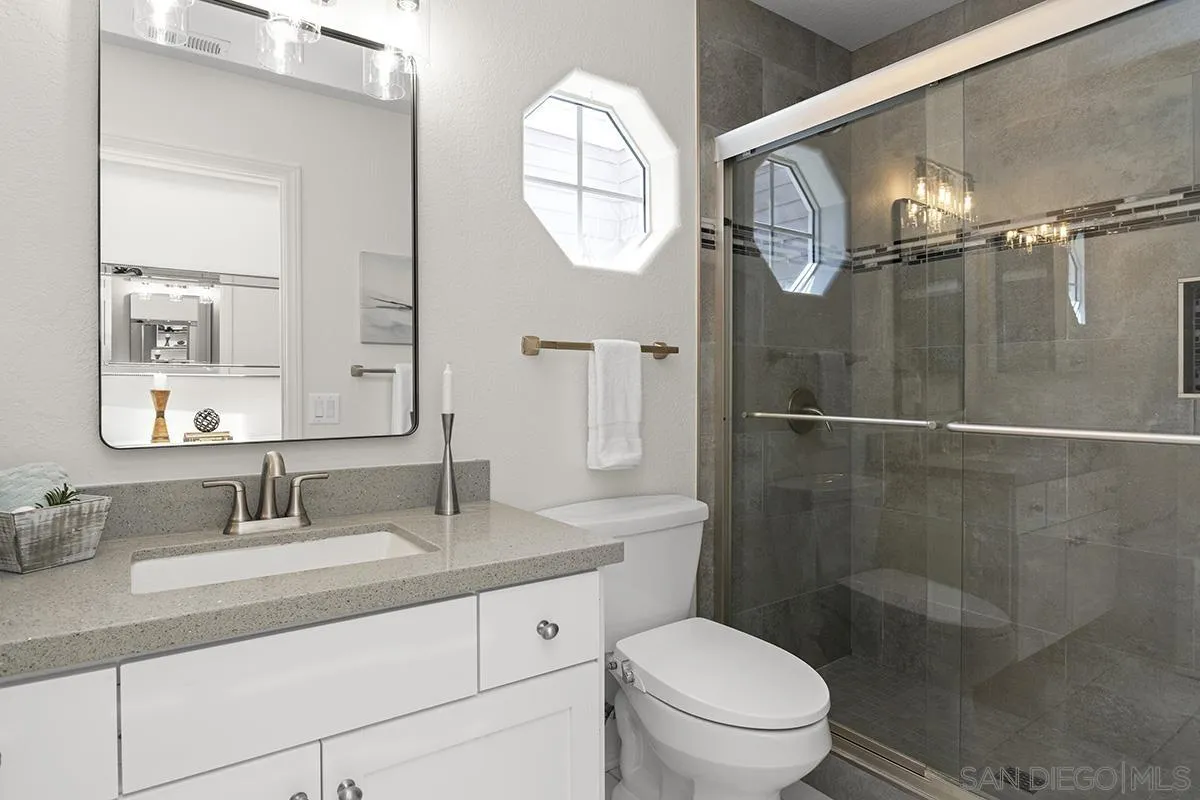 Photo #15: 260013091 Listing: Photo #15