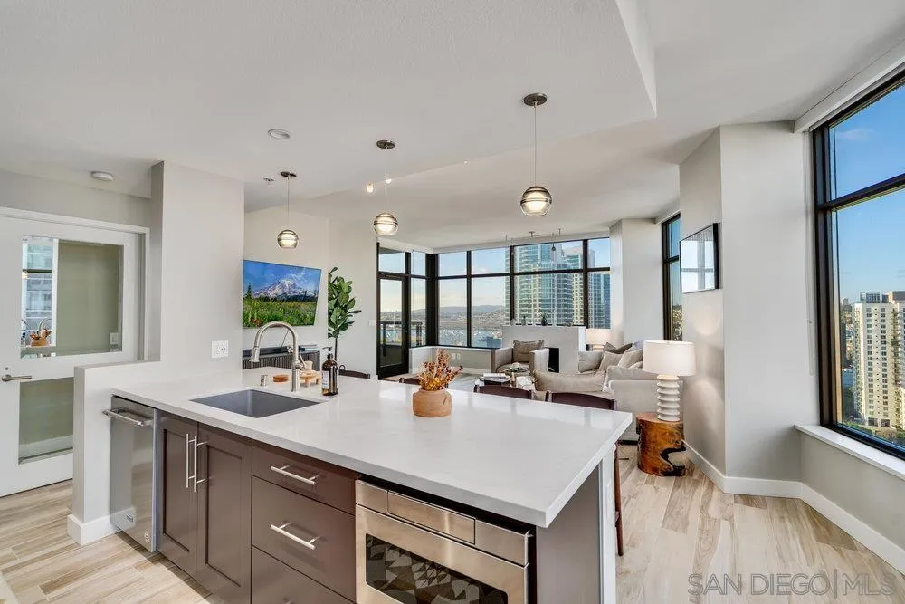 Photo #7: 260013093 Listing: Photo #7