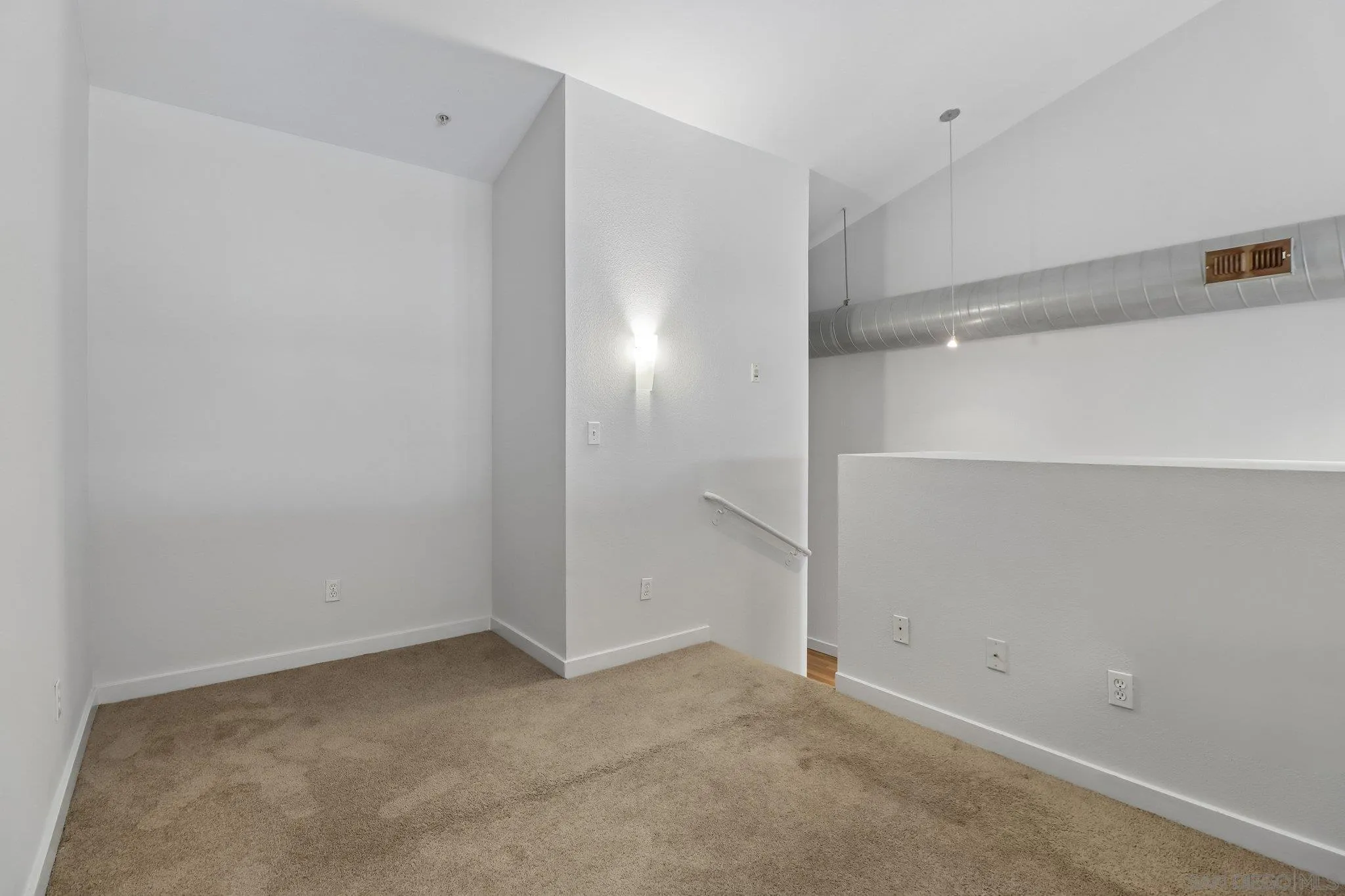 Photo #19: 260013096 Listing: Photo #19