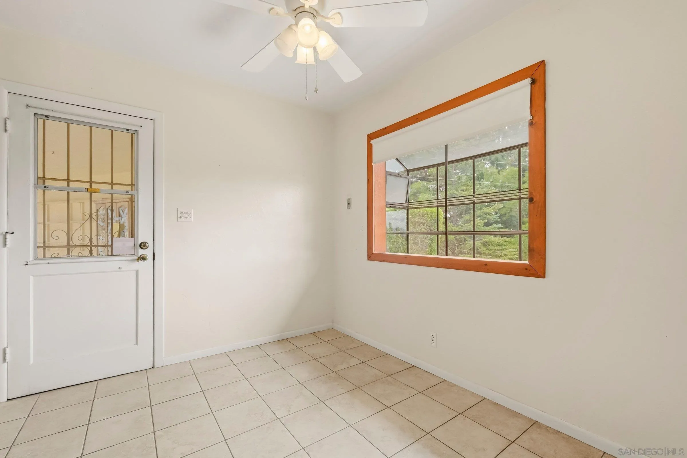 https://cdn.realtyfeed.com/cdn/127/260013097/7cc12bd03b32685ef6cccd1295dab8e7.webp