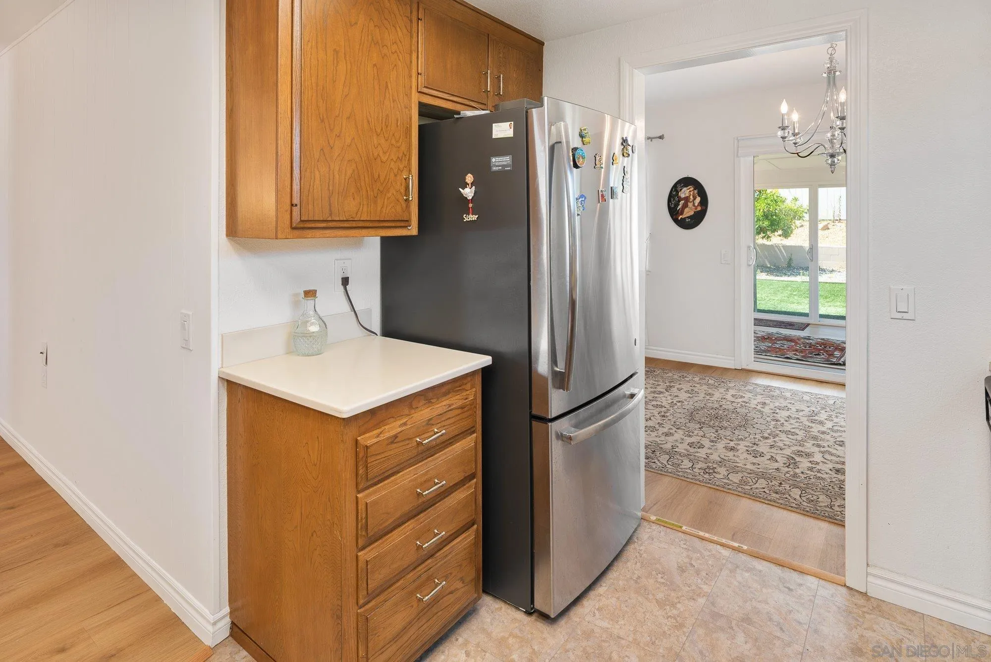 https://cdn.realtyfeed.com/cdn/127/260013098/5ad222e057647f0e5a73d9ec54d7f74b.webp