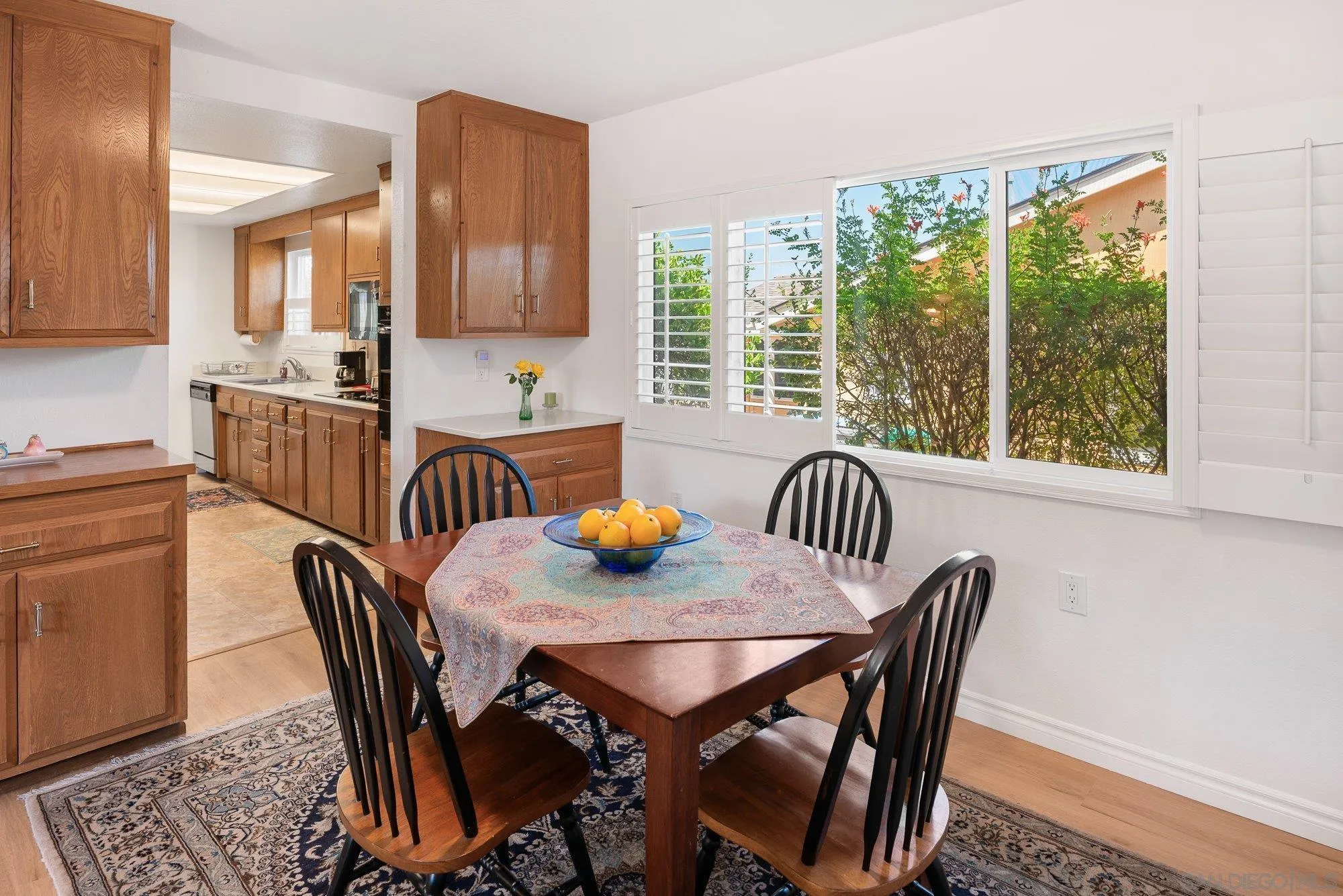 https://cdn.realtyfeed.com/cdn/127/260013098/c725f4dfb388af1e7a54bdacb38b66de.webp