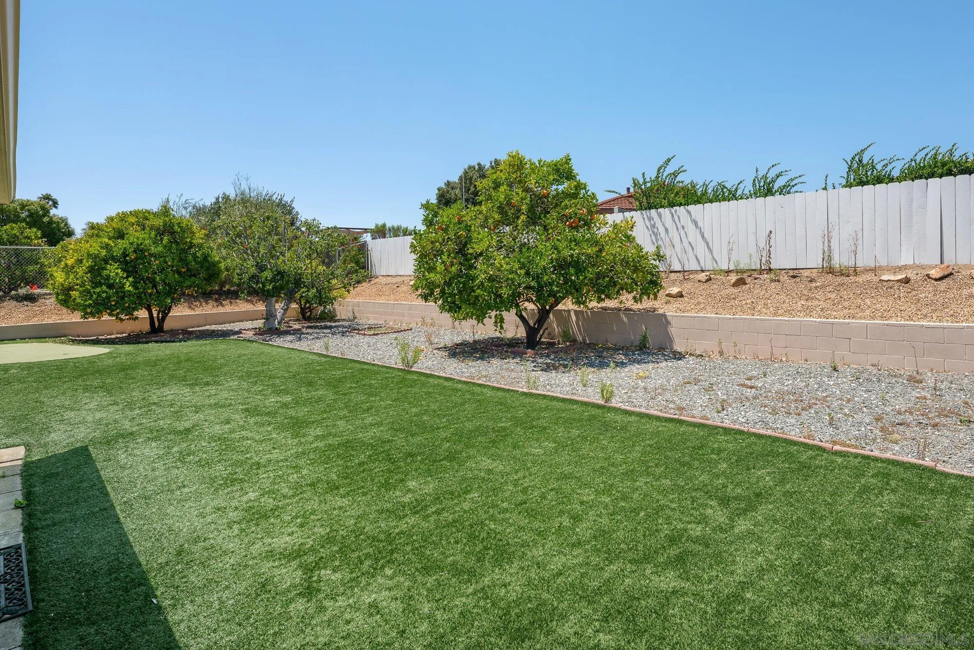 https://cdn.realtyfeed.com/cdn/127/260013098/f7395ff8b503ee44ed95ab2ba3055ed8.webp