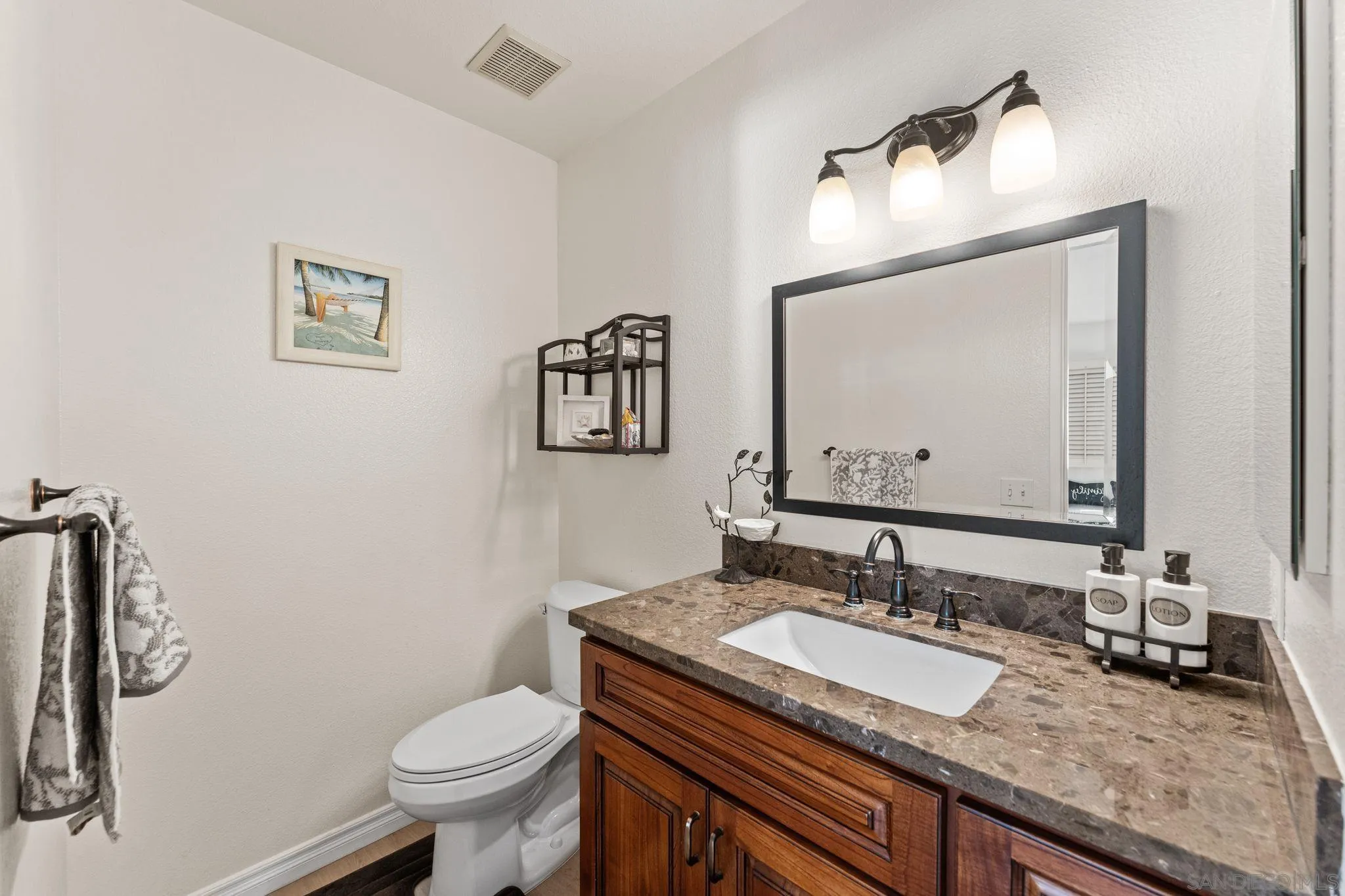 Photo #20: 260013099 Listing: Photo #20