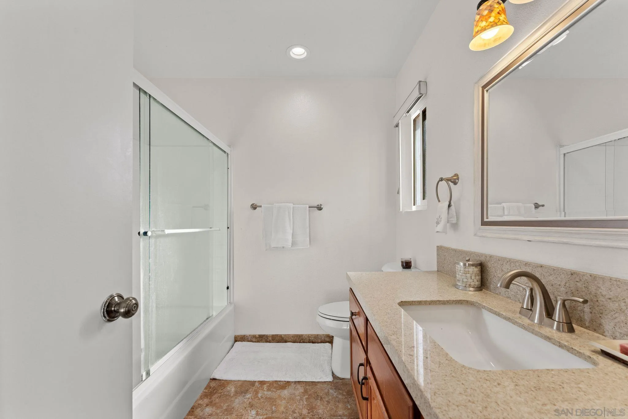https://cdn.realtyfeed.com/cdn/127/260013099/0b9dea91e2f0df079f669f97656e4e5e.webp