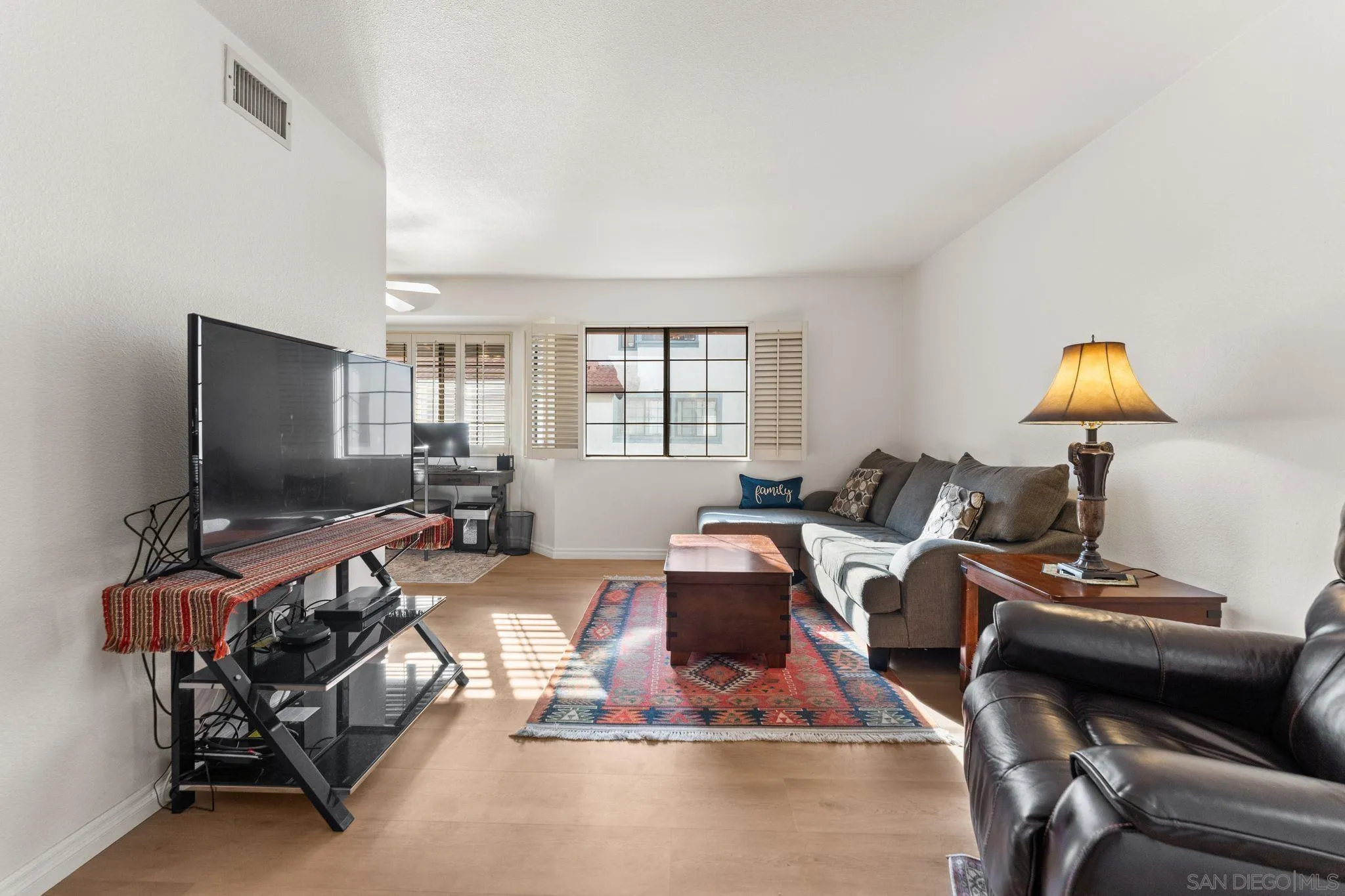Photo #16: 260013099 Listing: Photo #16