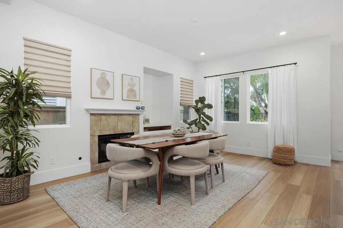 https://cdn.realtyfeed.com/cdn/127/2600131/1d4df6c1e7c05b11aefb24258a592764.webp