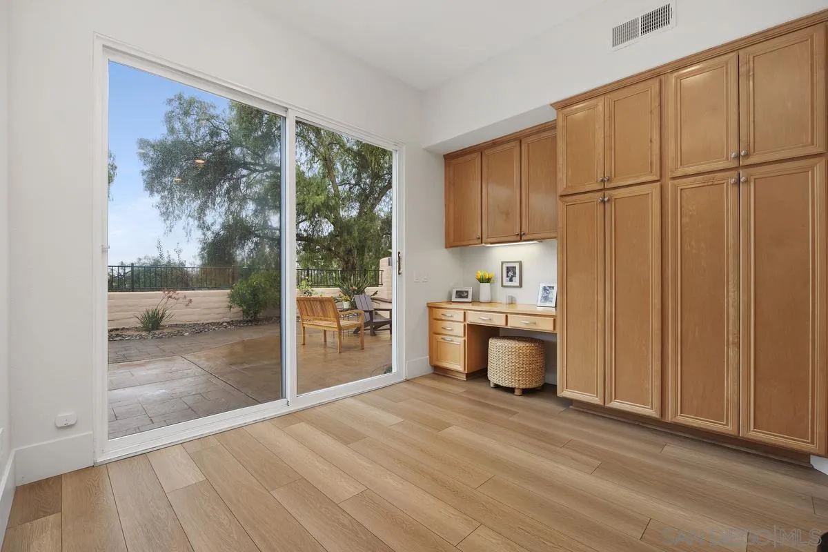 https://cdn.realtyfeed.com/cdn/127/2600131/de56ab4334be94903fcec0932ad2a8c1.webp