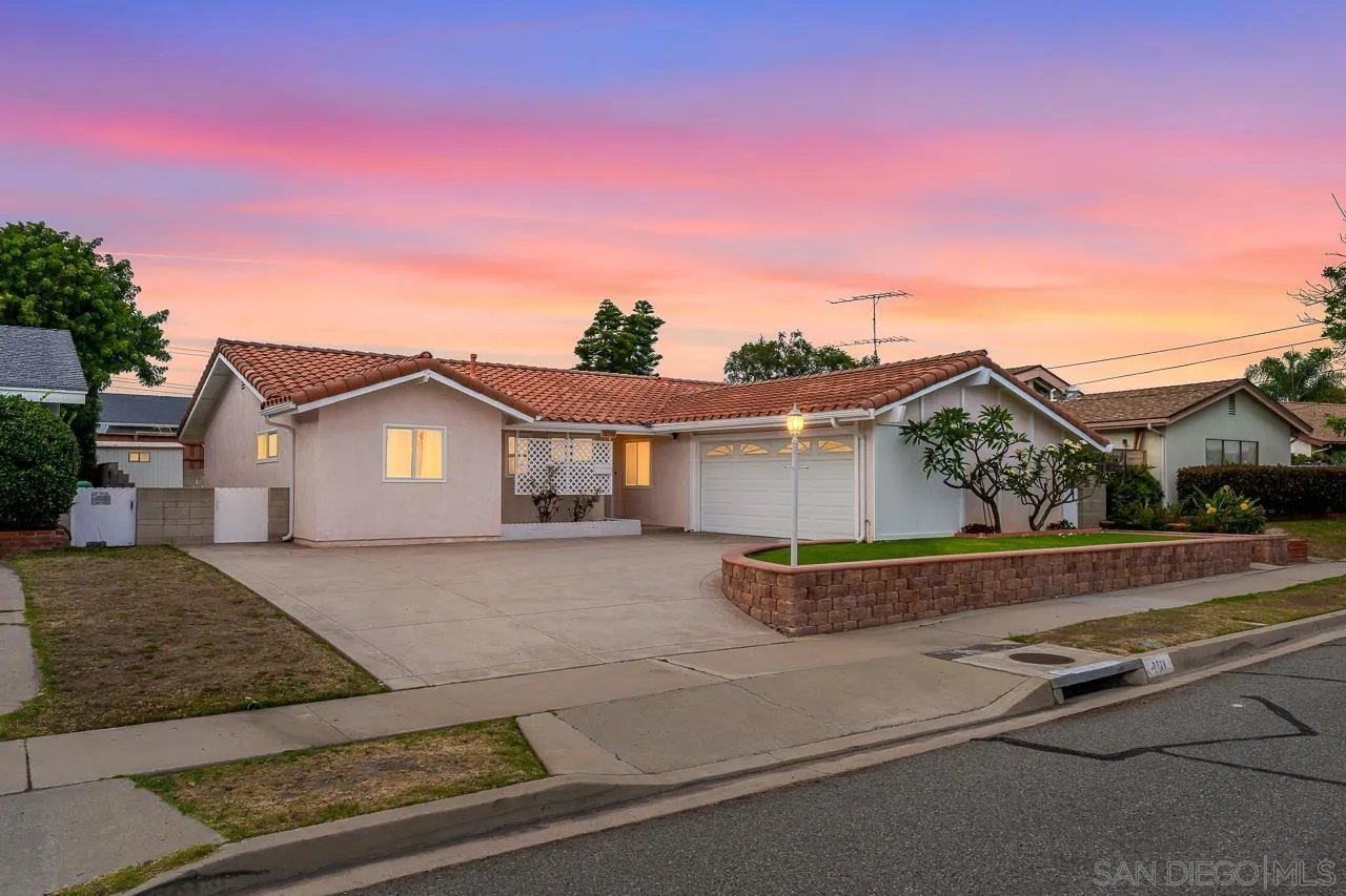 https://cdn.realtyfeed.com/cdn/127/260013103/03de43b854d516d344fcb6e41d10020f.webp