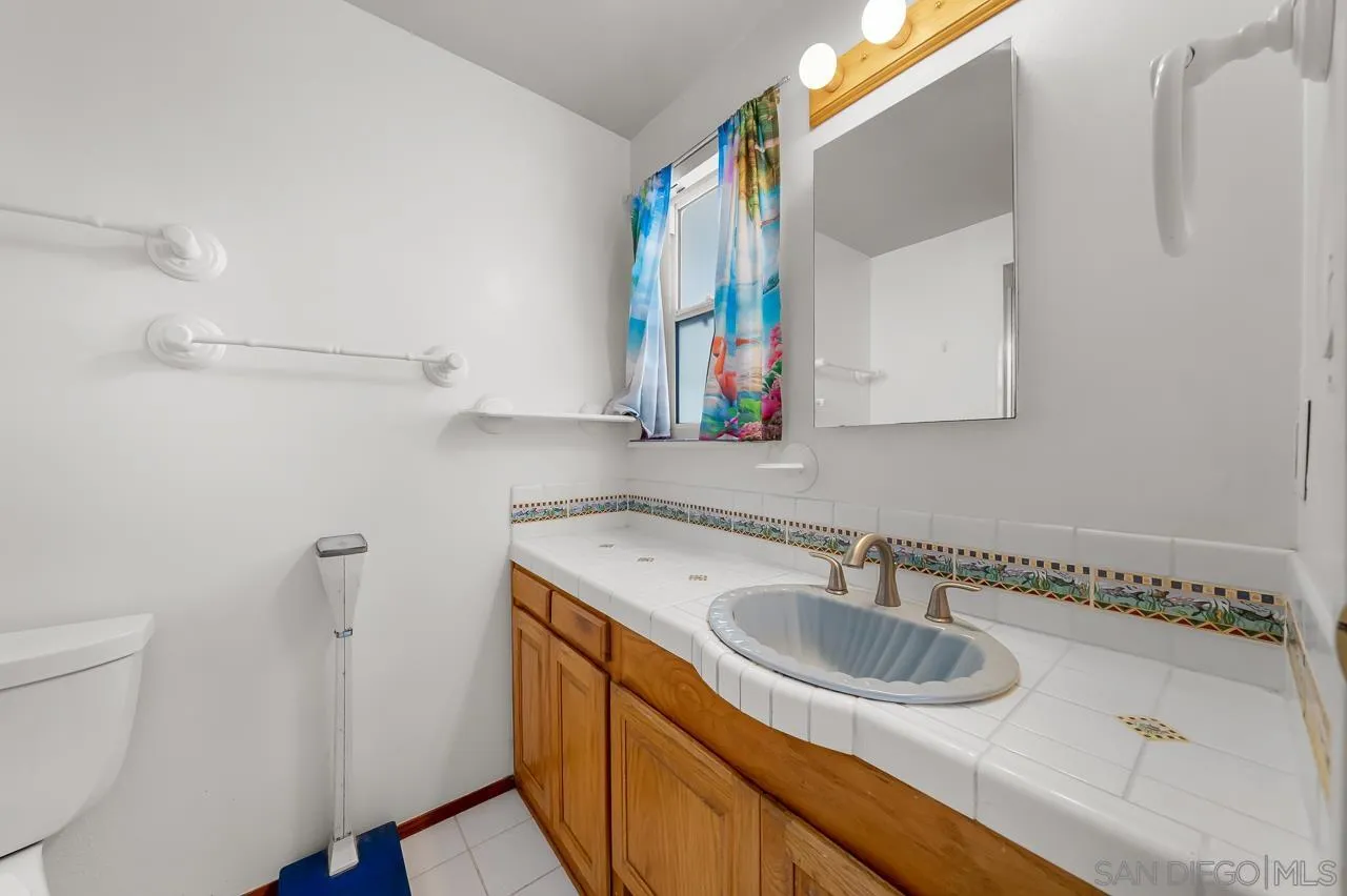 https://cdn.realtyfeed.com/cdn/127/260013103/535c19bd2279419e34054ddac7ff055d.webp