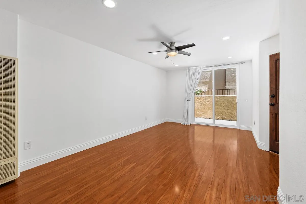 Photo #6: 260013110 Listing: Photo #6