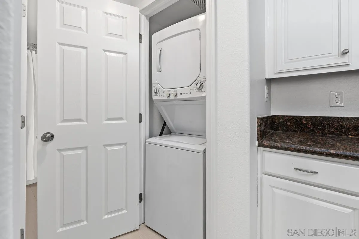 Photo #16: 260013110 Listing: Photo #16