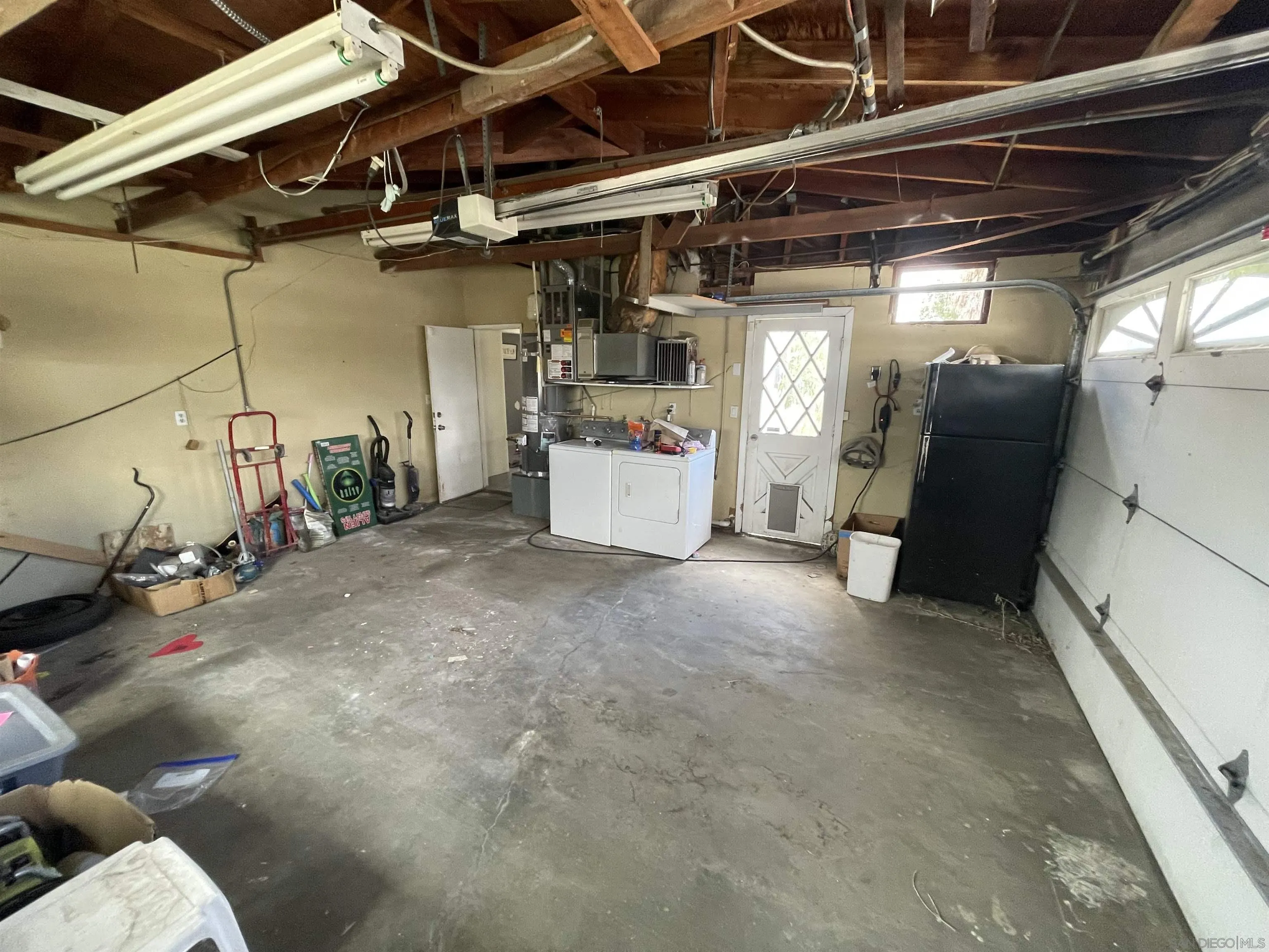 https://cdn.realtyfeed.com/cdn/127/260013117/42dbe6ddb54c0cc127388aa17f2a8294.webp