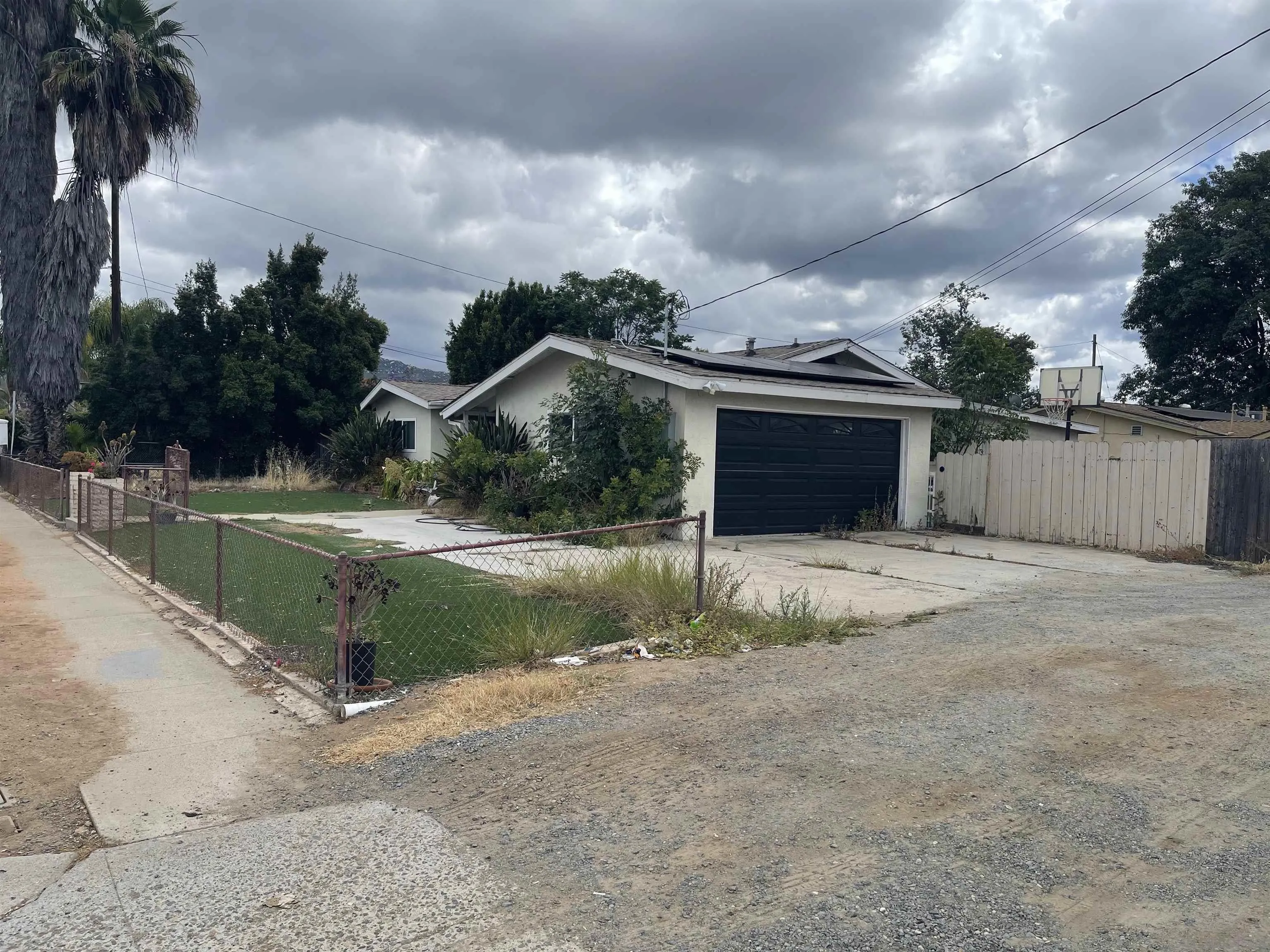https://cdn.realtyfeed.com/cdn/127/260013117/d4600999138a80c22377a6a0f993c292.webp