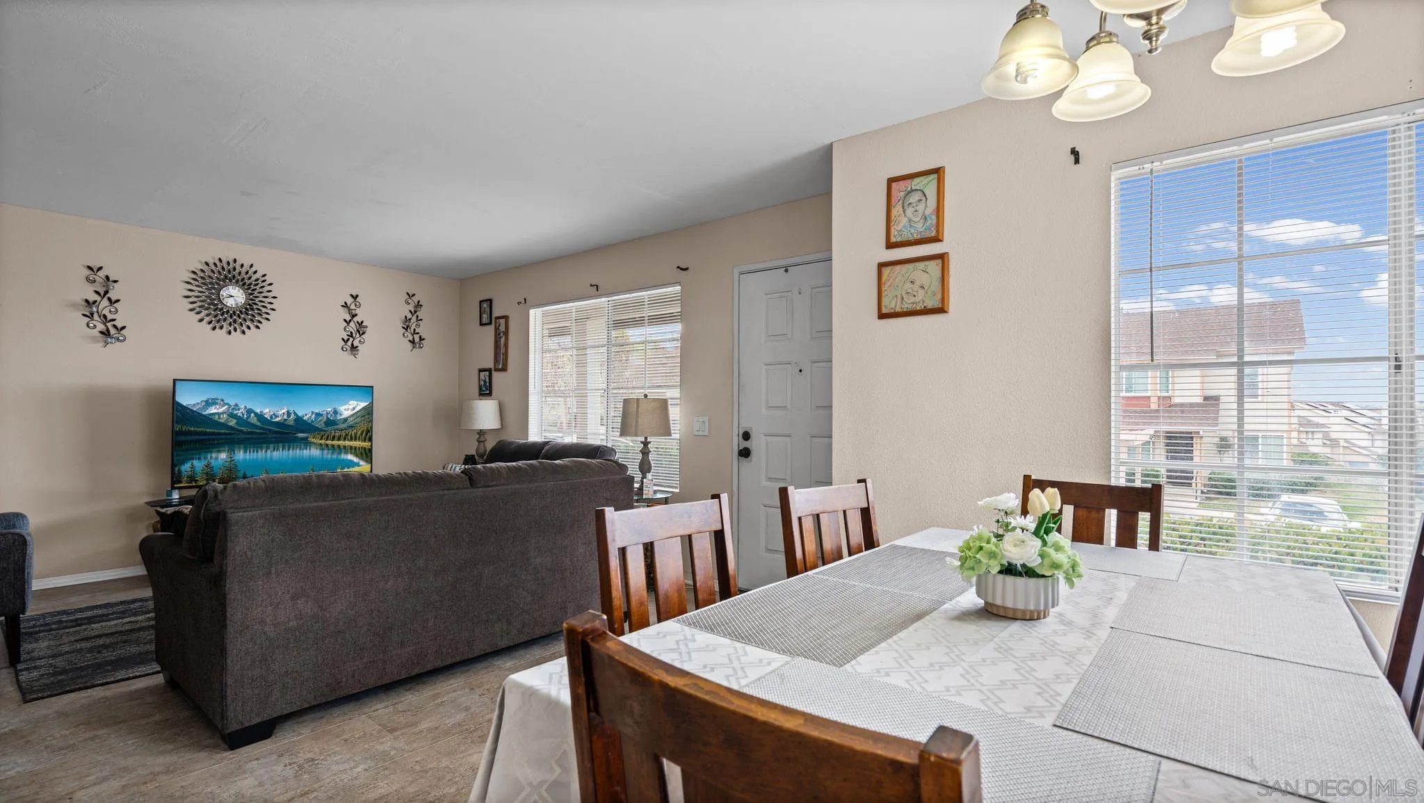 Photo #12: 260013119 Listing: Photo #12