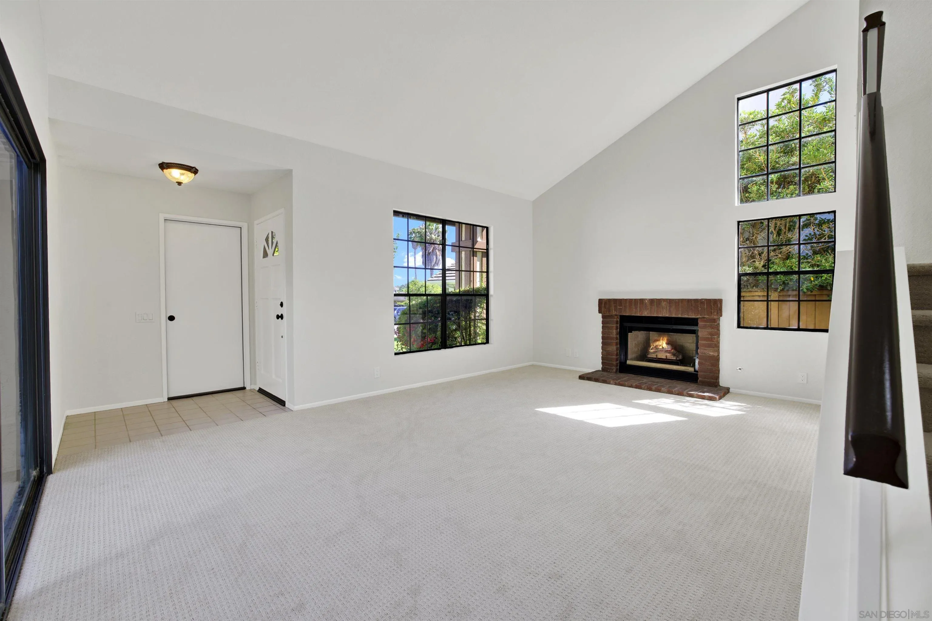 https://cdn.realtyfeed.com/cdn/127/260013120/57b5e73c1eda40f74f90960a49d00b8c.webp