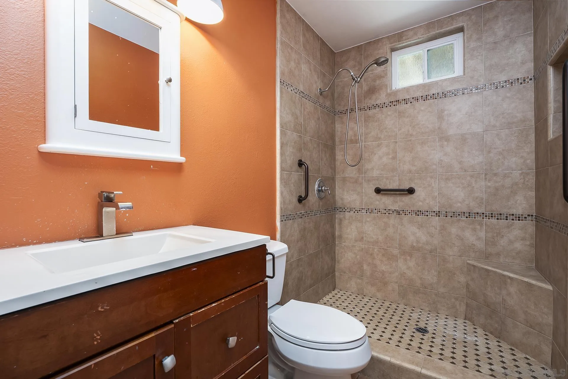 Photo #24: 260013121 Listing: Photo #24