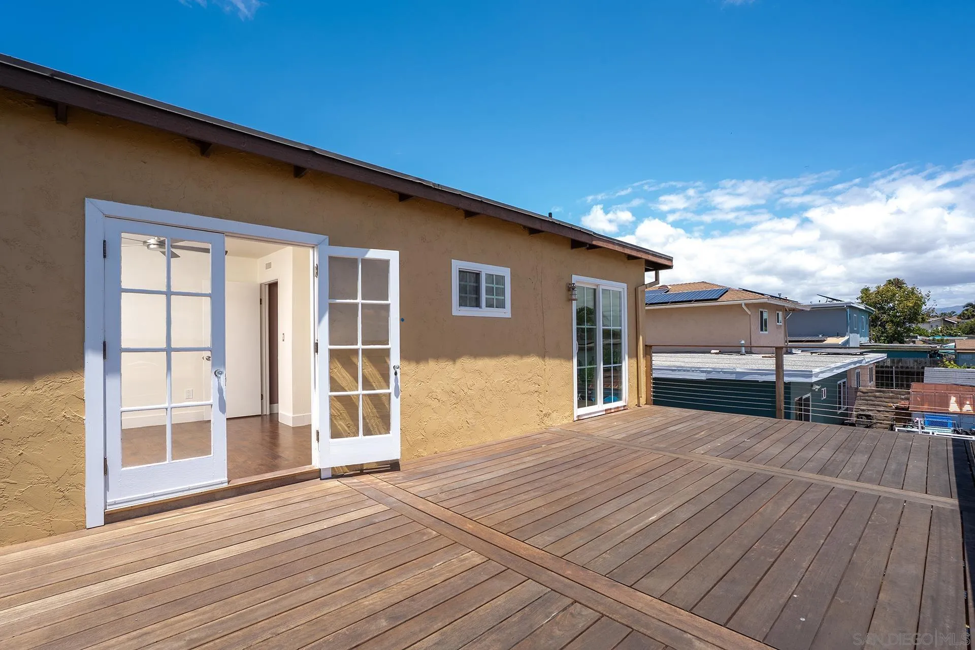 Photo #27: 260013121 Listing: Photo #27