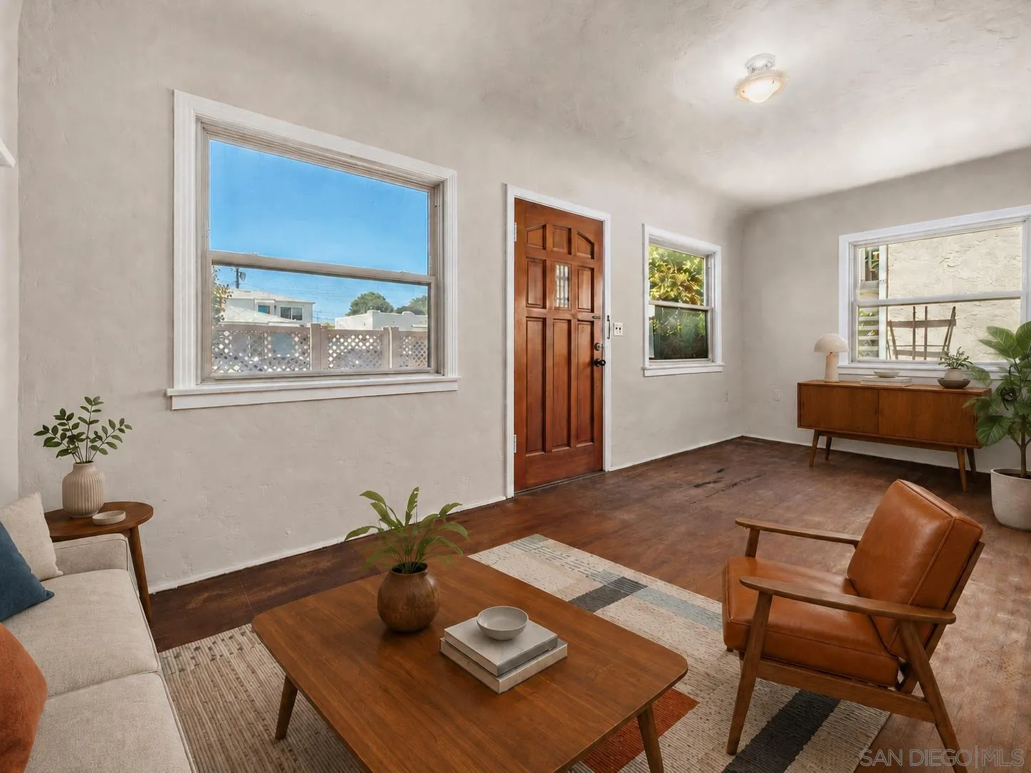 https://cdn.realtyfeed.com/cdn/127/260013122/6f76e2098e41ede2fe3f55c3f421d843.webp