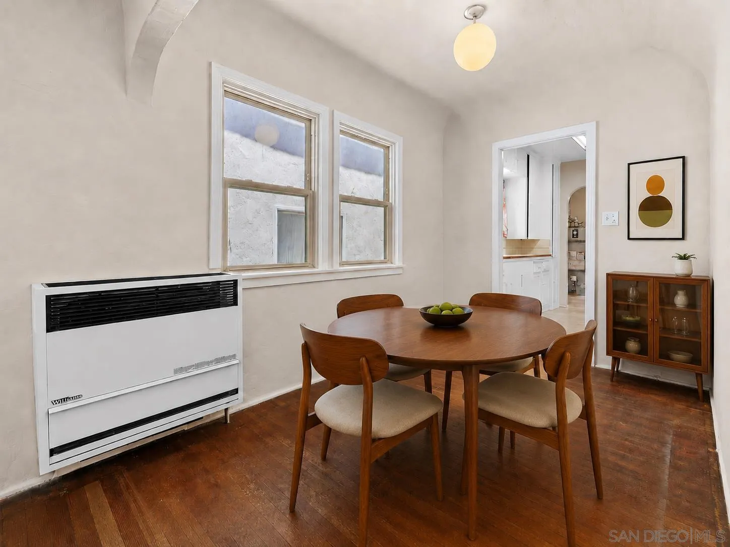 https://cdn.realtyfeed.com/cdn/127/260013122/77fe7dc0f76fb1ea3724ba4077f490fb.webp