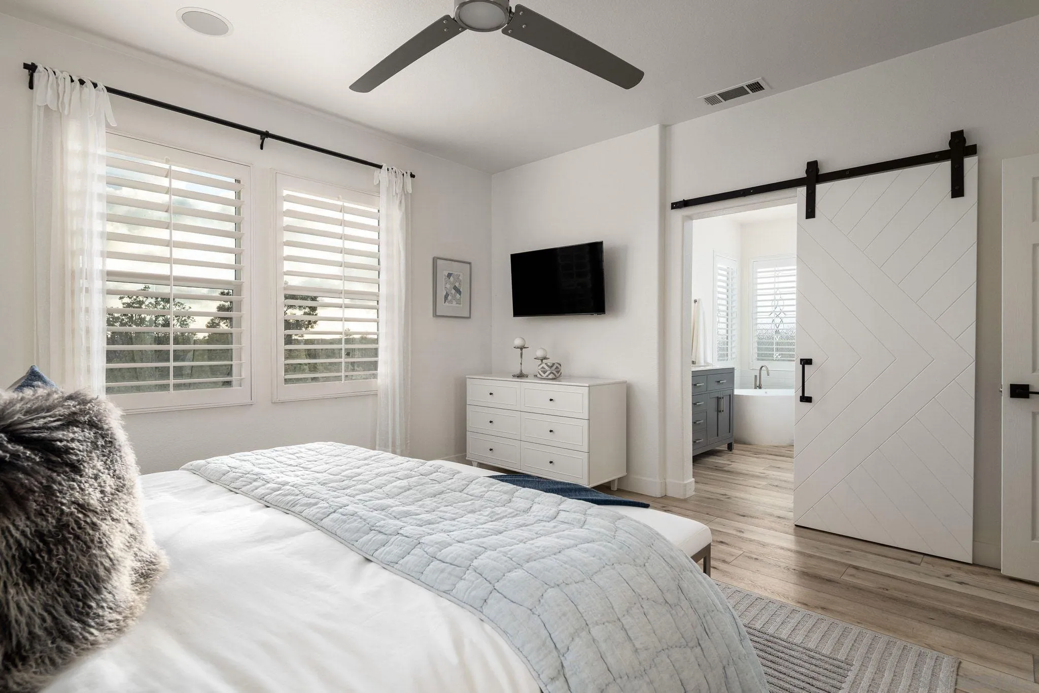 https://cdn.realtyfeed.com/cdn/127/260013126/4470c5d8ff97241b1557c72c6f991e1f.webp