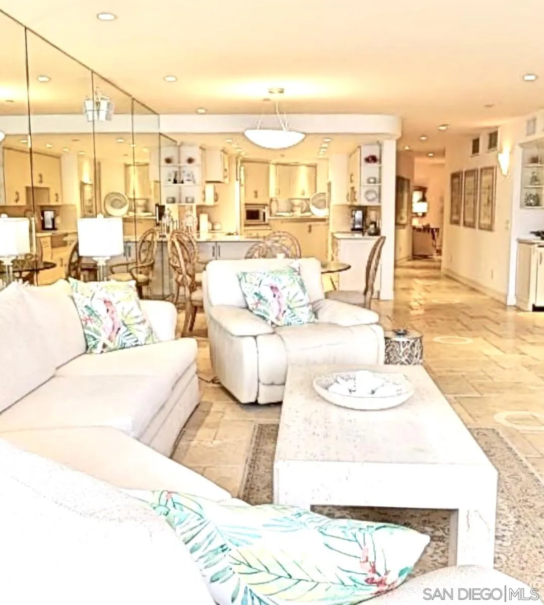 https://cdn.realtyfeed.com/cdn/127/260013127/22bb7b22ed5b0b5c0eac24f722f01ba3.webp