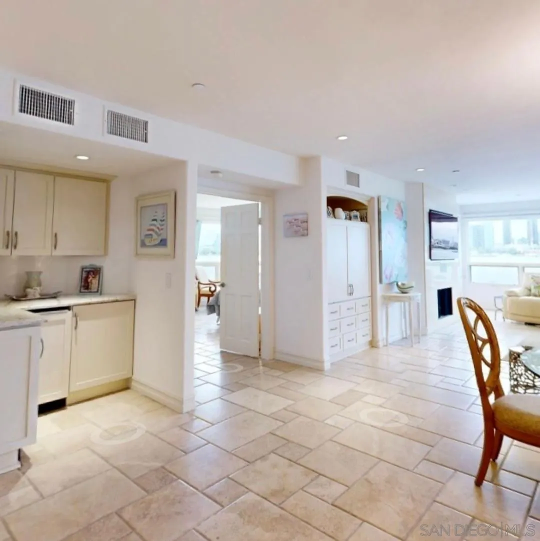https://cdn.realtyfeed.com/cdn/127/260013127/b9fdbfa85a682f2b8157d9c170226498.webp