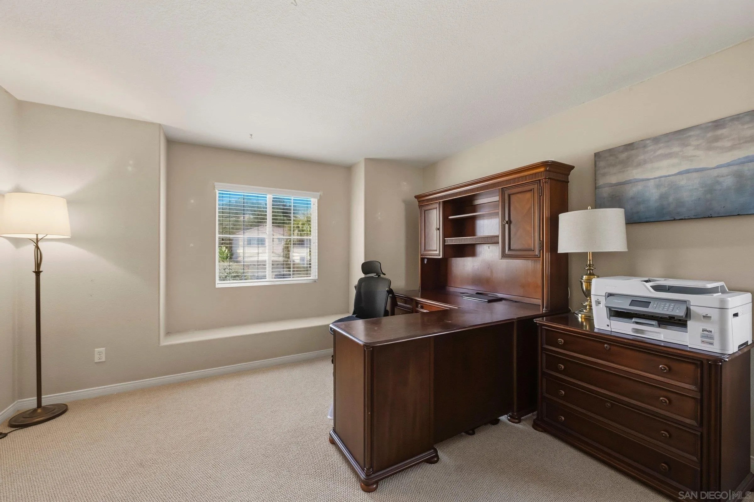 https://cdn.realtyfeed.com/cdn/127/260013129/bcf03863fb00618fc76767789afacc8e.webp