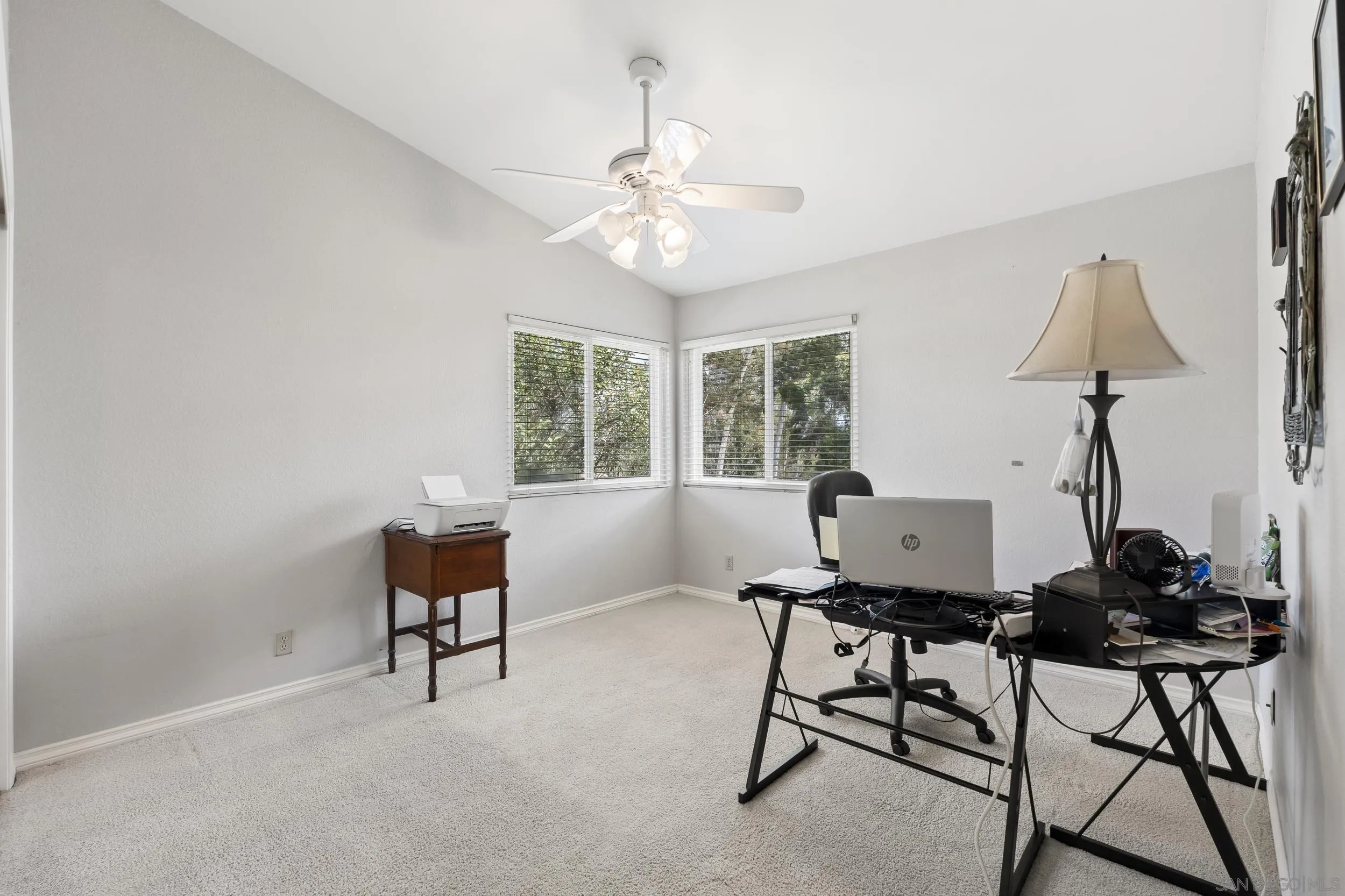 https://cdn.realtyfeed.com/cdn/127/260013130/056677ff8ddba6c4e5d6629812a7648d.webp