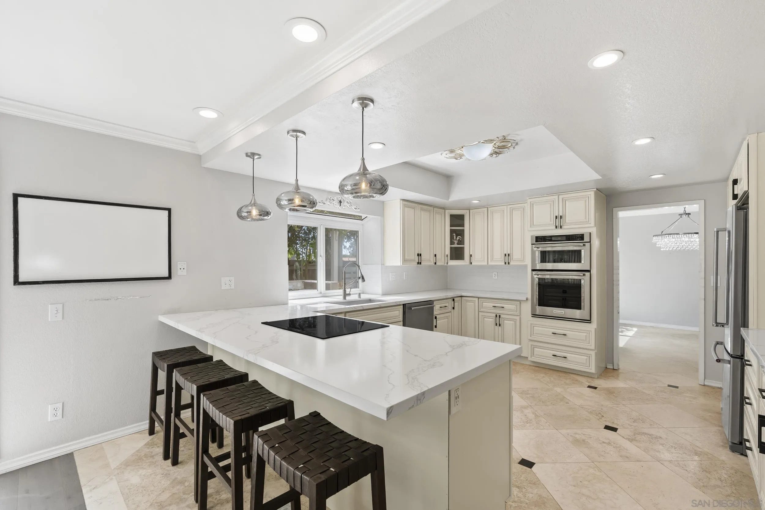 https://cdn.realtyfeed.com/cdn/127/260013130/161ae16c59d55724b89aa7dd795d3ef3.webp