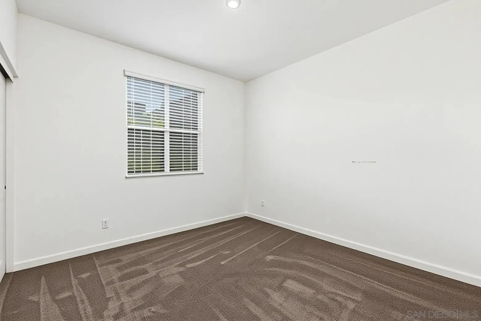Photo #41: 260013135 Listing: Photo #41