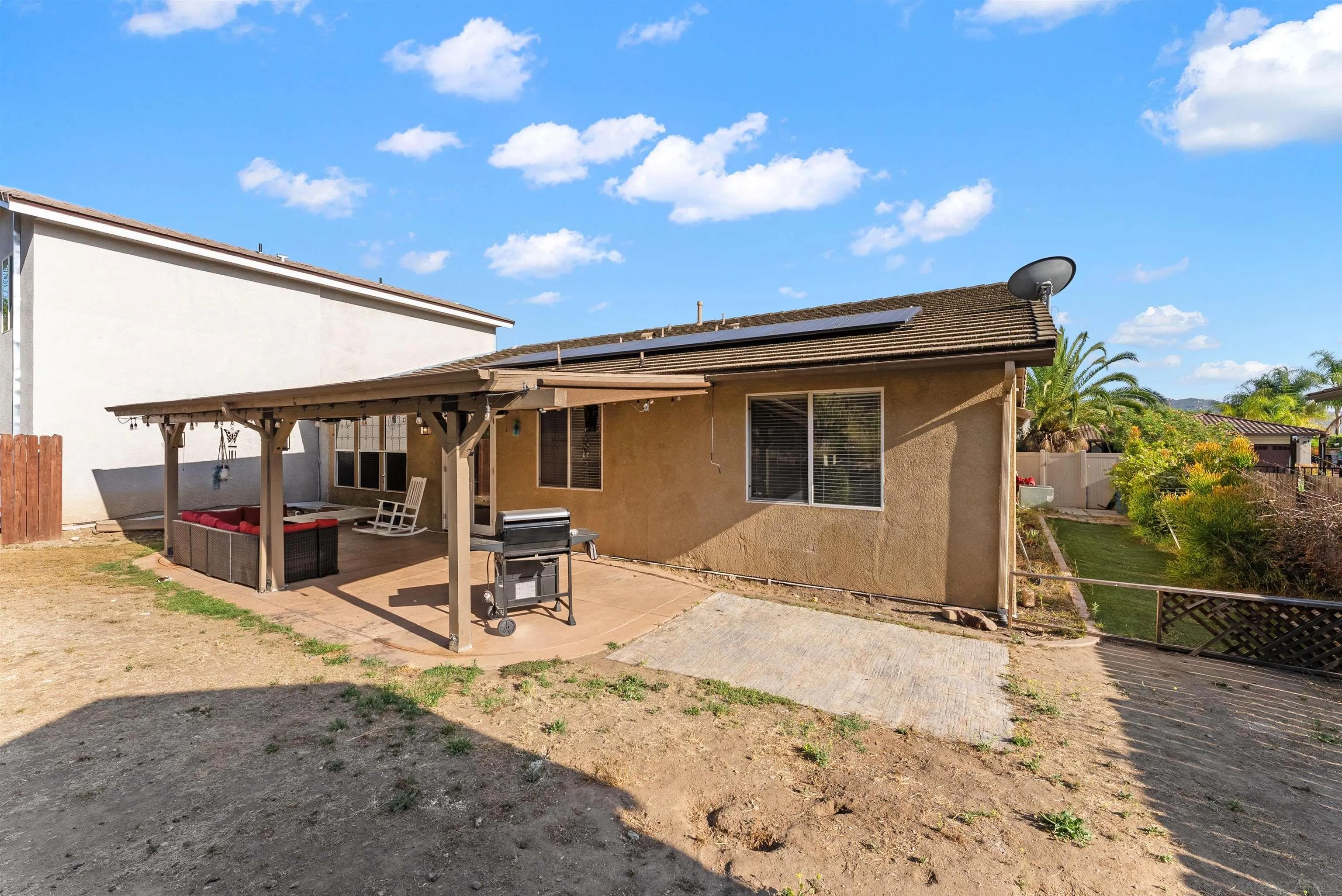 https://cdn.realtyfeed.com/cdn/127/260013136/d9712a1c6ca8bba84c0219ed49a6fce3.webp
