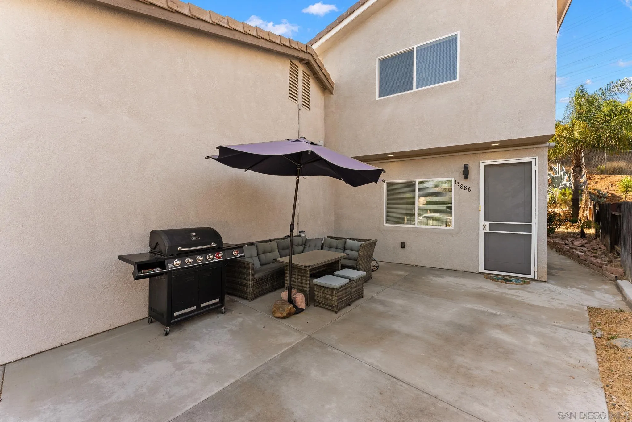 https://cdn.realtyfeed.com/cdn/127/260013136/e7a56a1eb15f6166c94f64171ad568e6.webp