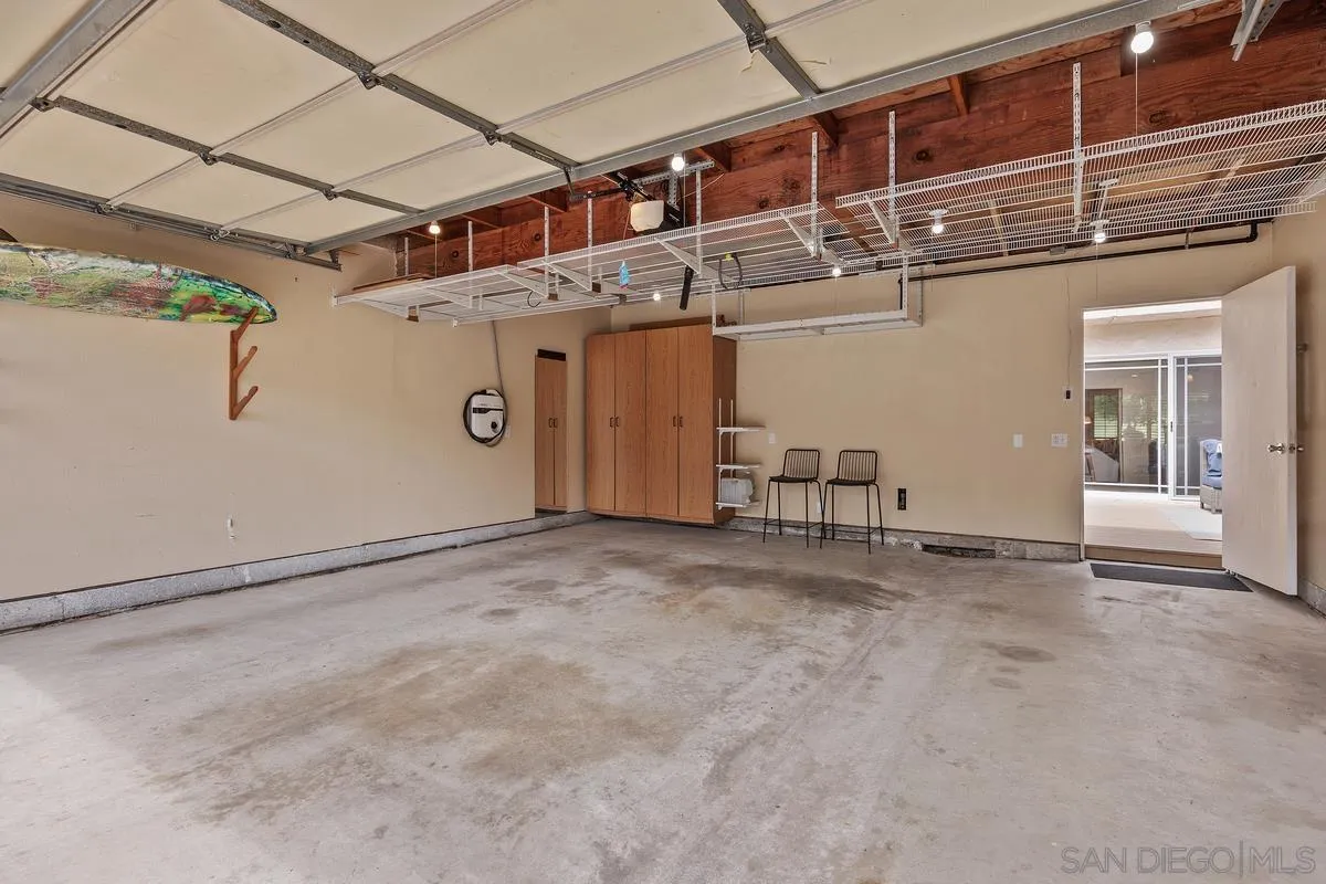 https://cdn.realtyfeed.com/cdn/127/260013141/0d4ba1d1976f1a1ca7c959d06b28b12e.webp
