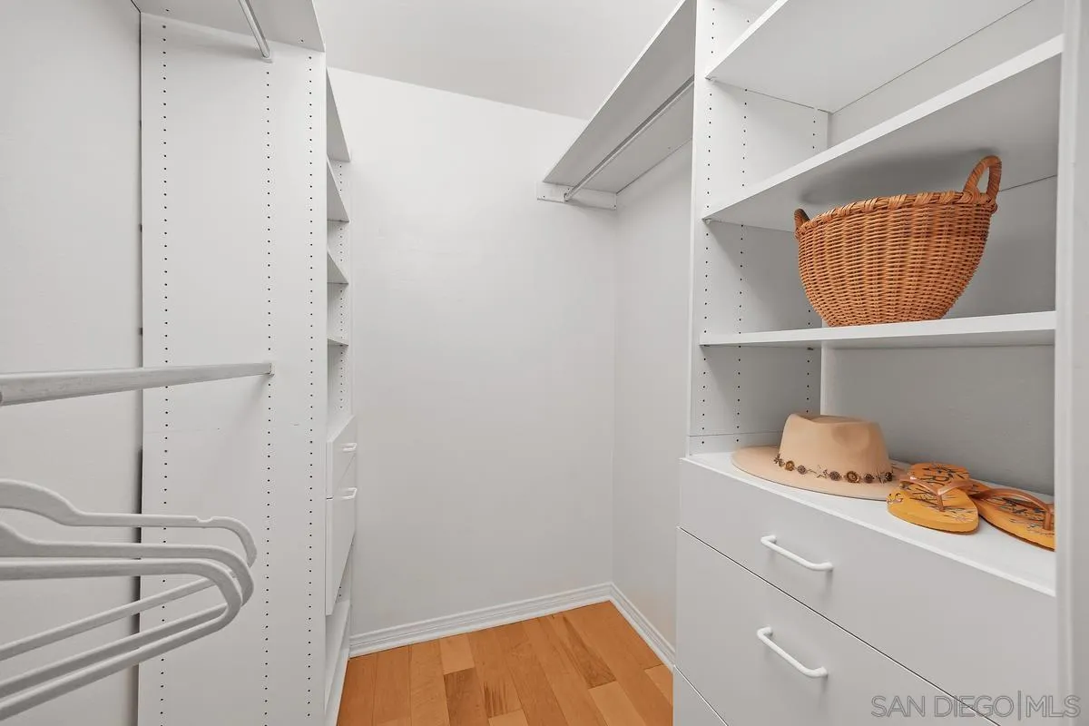 https://cdn.realtyfeed.com/cdn/127/260013141/f44773d7969ab78c837223d57ab5619d.webp