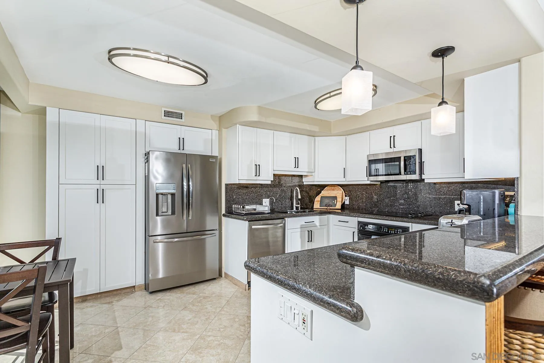 Photo #17: 260013144 Listing: Photo #17