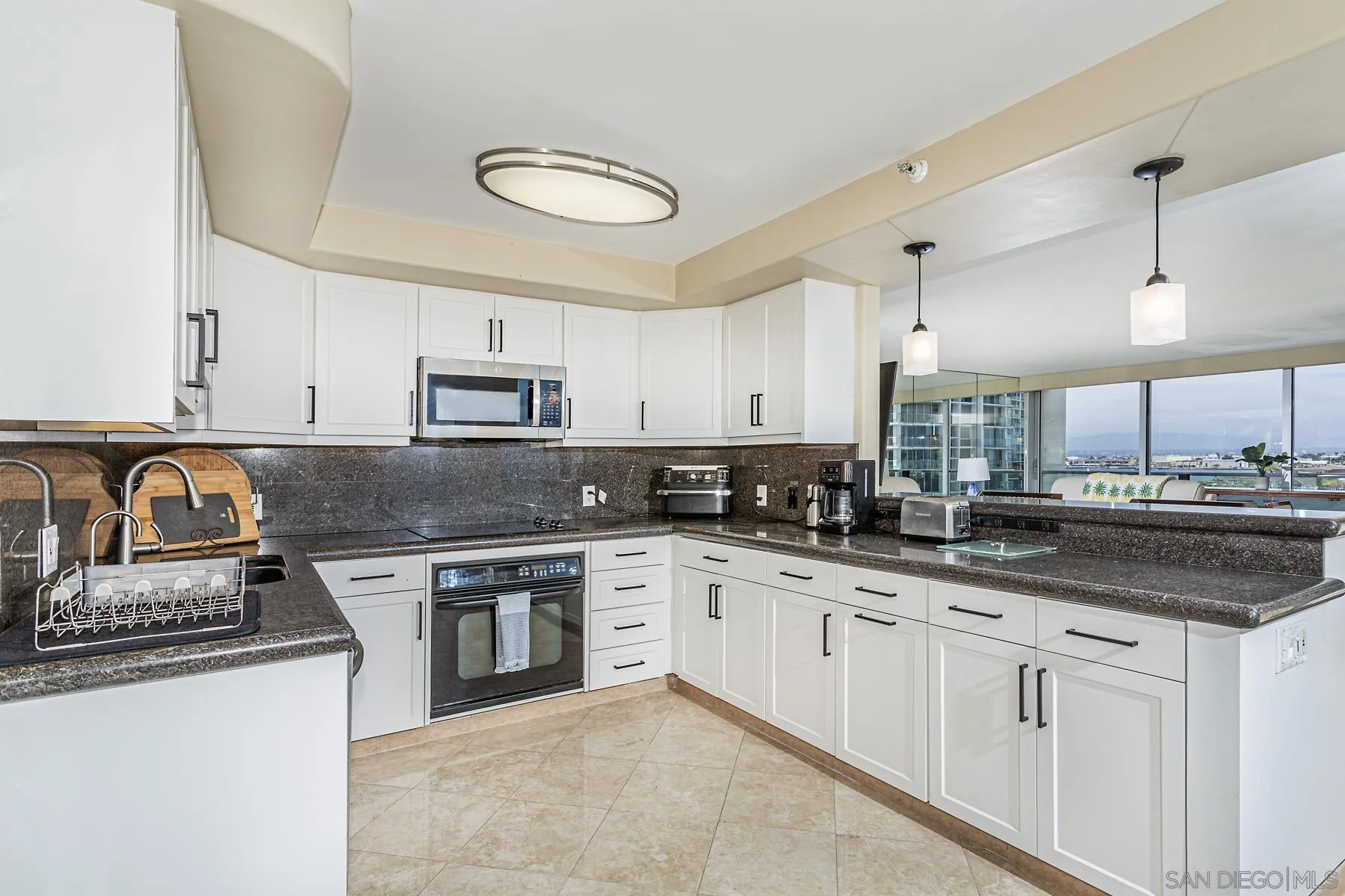 Photo #18: 260013144 Listing: Photo #18