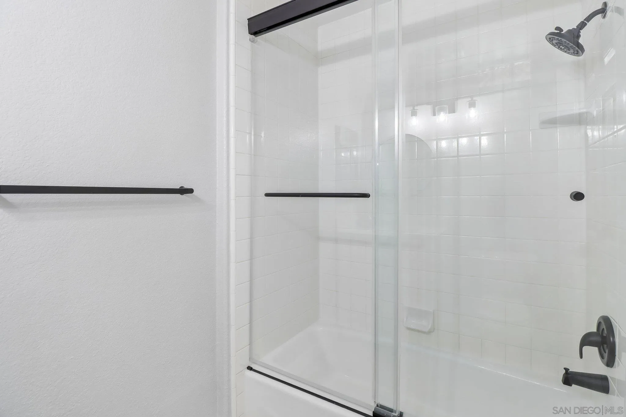 https://cdn.realtyfeed.com/cdn/127/260013148/1ba59ba50c72ea74c8799bc8b91a1c9b.webp